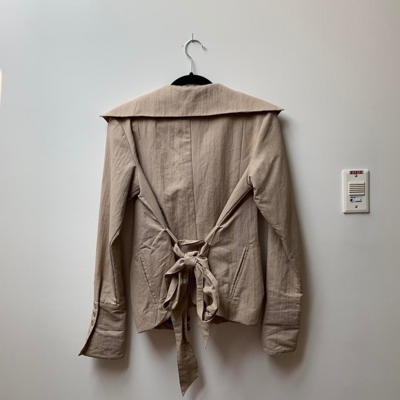 Samuel Dong Victorian Long Sleeve Top with Ruffles and Rose Appliqué - Picture 6 of 7